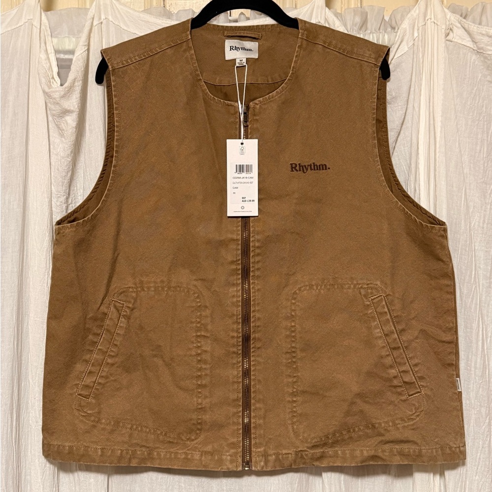 Rhythm. Men's Tan Zip-Up Vest